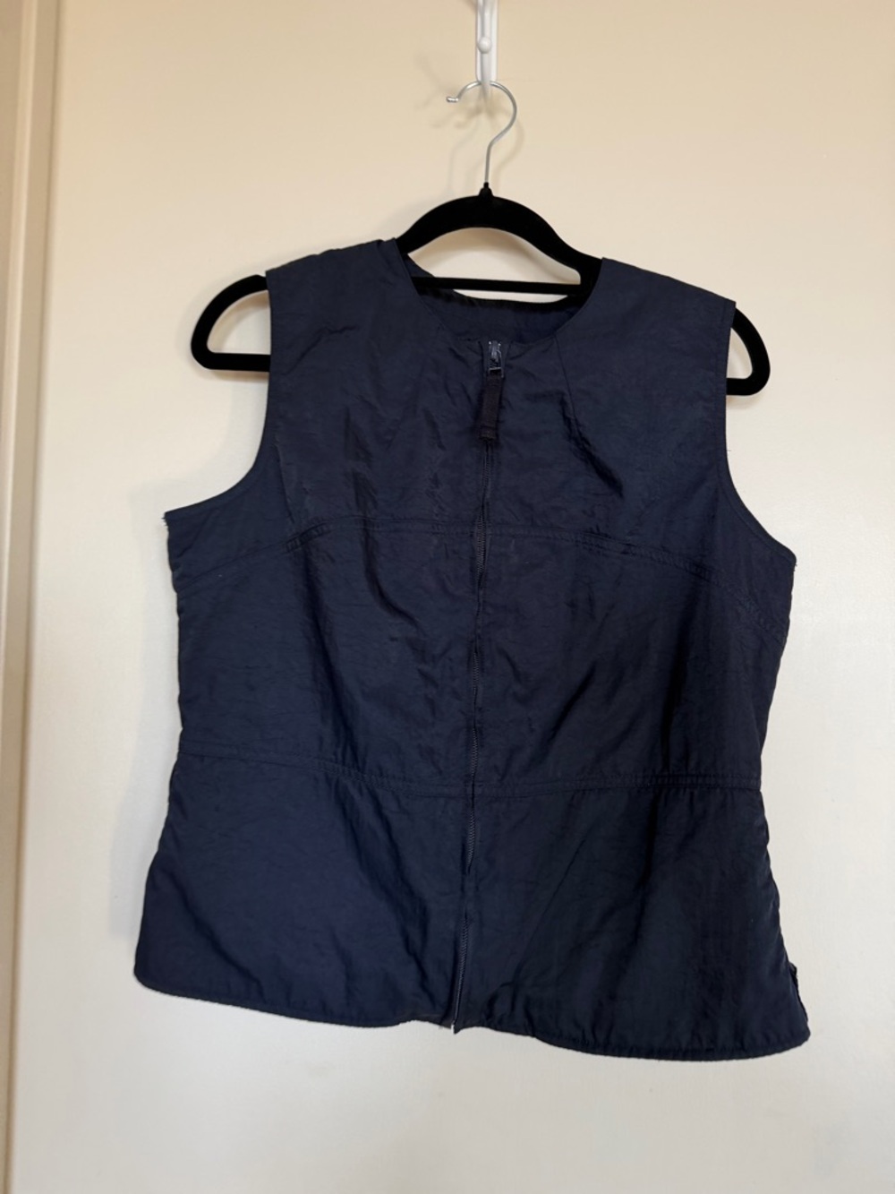 Reitmans Navy Mesh Lined Zip Vest Size Medium